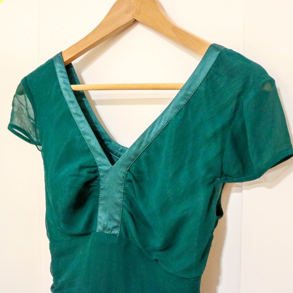 NELLI Emerald green Midi Dress | Never Worn - Picture 3 of 6